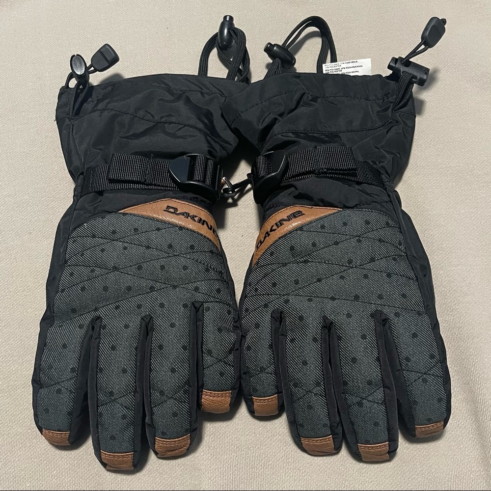 Dakine snowboard ski Gloves size XS